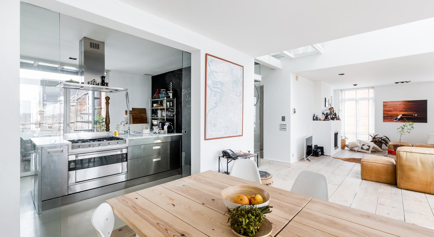 Prive Loft 01